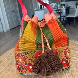 Limon Piel Boho Bucket Bag Colombian Leather Woven Embroidered Tassel Purse
